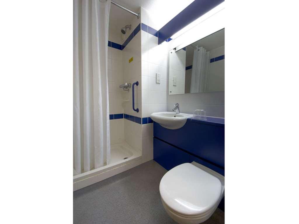 Travelodge Harlow Camera foto