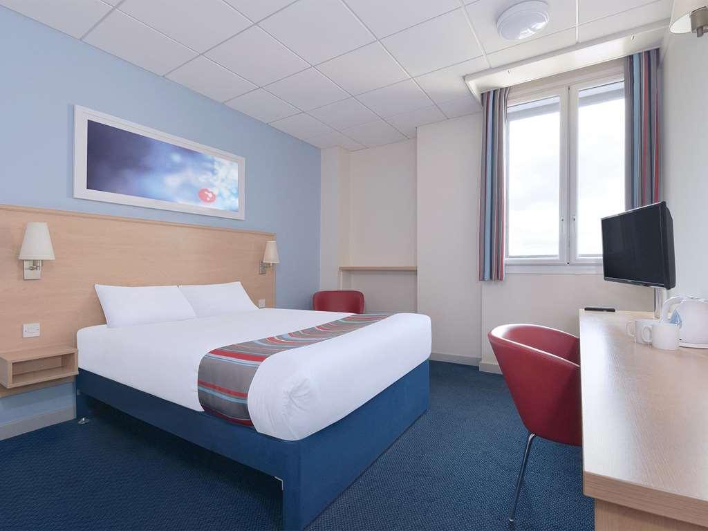 Travelodge Harlow Camera foto
